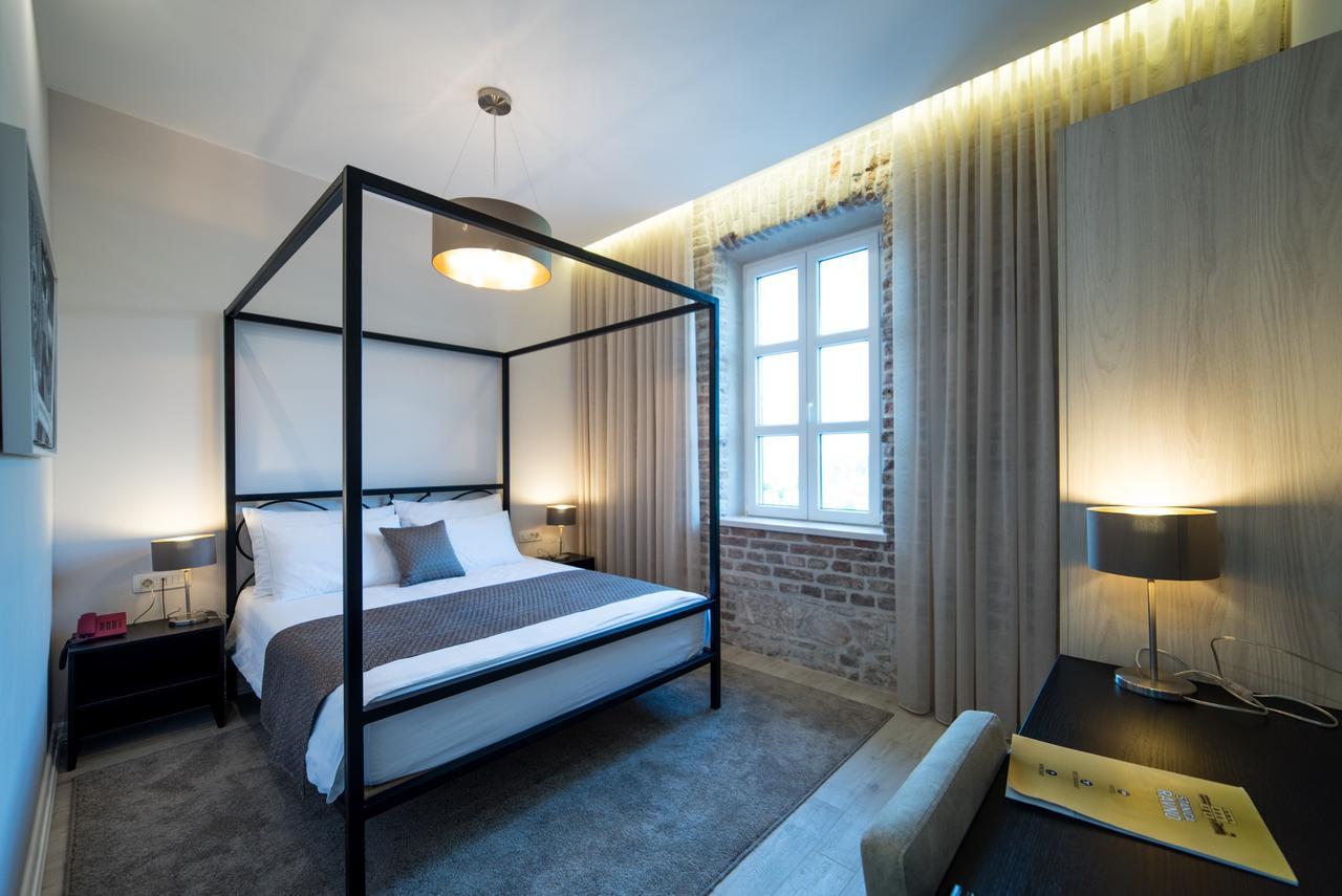 Hotel Stanica Ravno エクステリア 写真